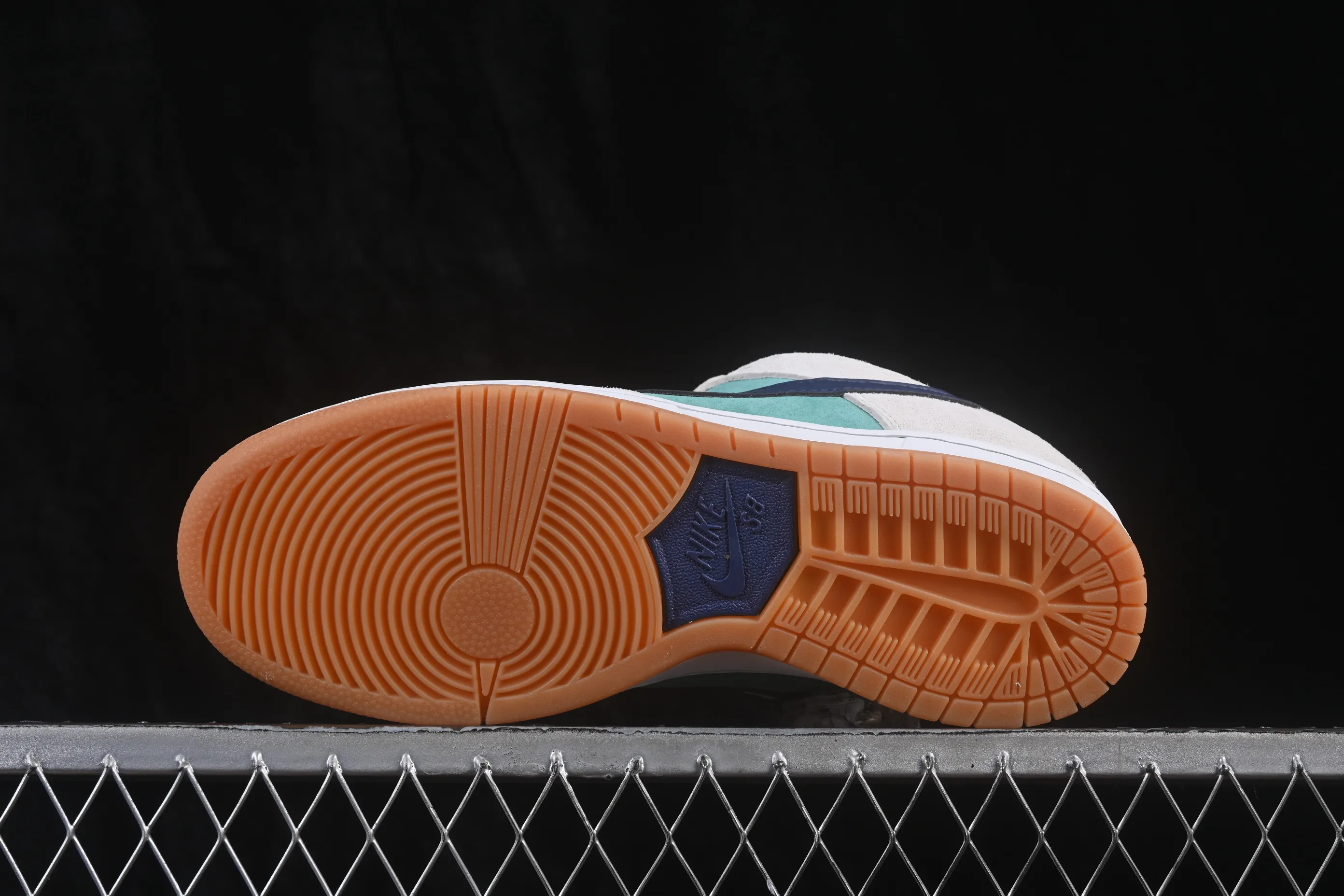 All categories Nk SB Dunk series Nk SB Dunk Low low-top sneakers Nike SB Dunk Low low-top casual sneakers HQ1625-300